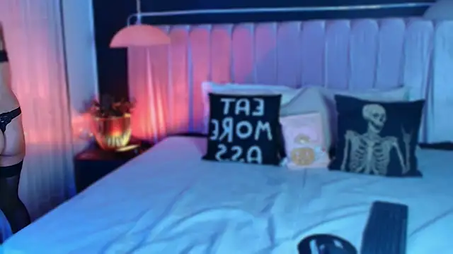 Dannyaa  online show from 09.20.25