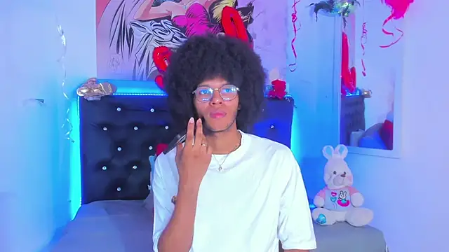 Snapshot of DEAMOL chatting on 09.22.25 DEAMOL online show from 09.22.25