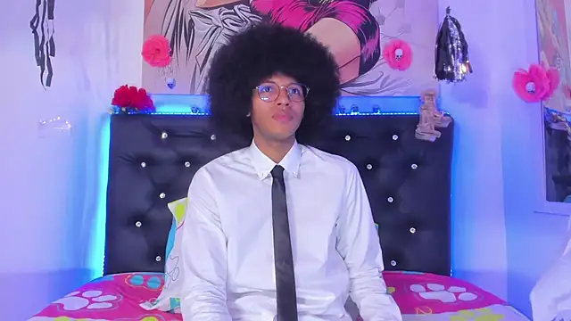 Snapshot of DEAMOL chatting on 10.24.25 DEAMOL online show from 10.24.25