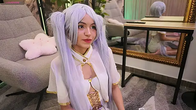 NamiKimura online show from 10.18.25