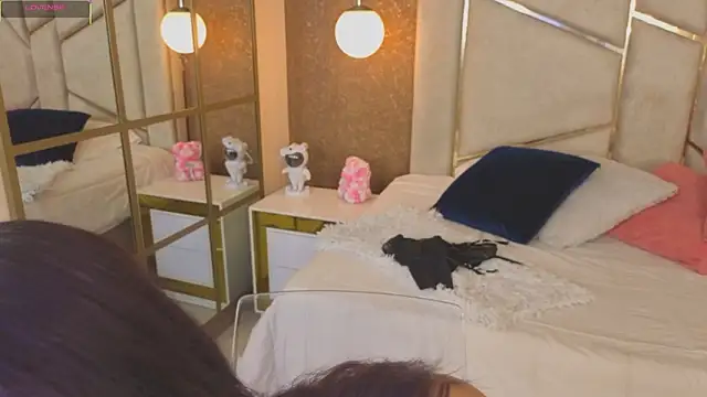 Snapshot of Anne_Mallow chatting on 02.16.26 Anne Mallow online show from 02.16.26