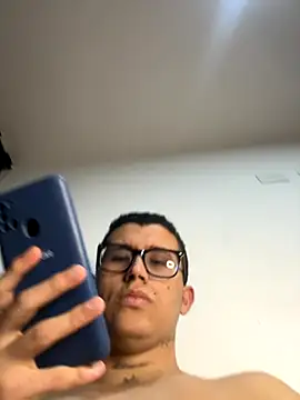 Kurtxxx22 online show from 11.10.25