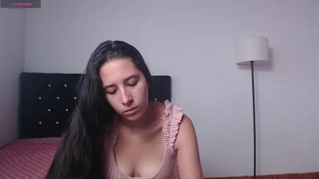 lilacream online show from 10.15.25