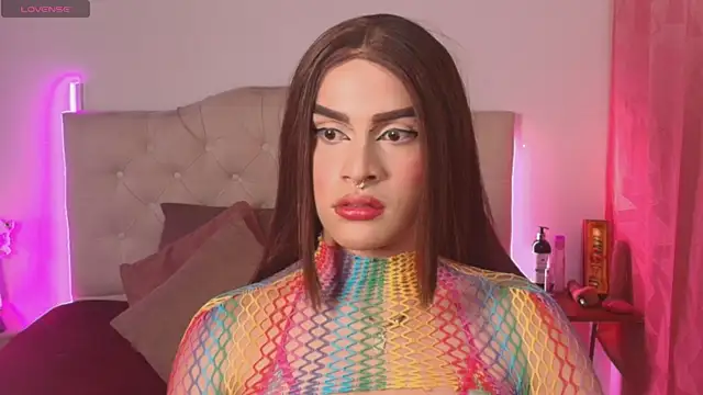 lailahdark online show from 11.14.25