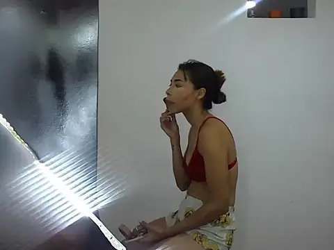 Snapshot of MeganAndMax@xh chatting on 09.14.25 MeganAndMaxxh online show from 09.14.25