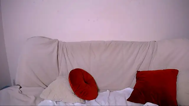 Charlotte Colinss online show from 02.03.26