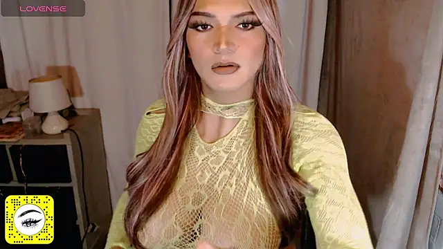 Snapshot of AndreaNakedTs2Cum chatting on 07.12.26 AndreaNakedTs2Cum online show from 07.12.26