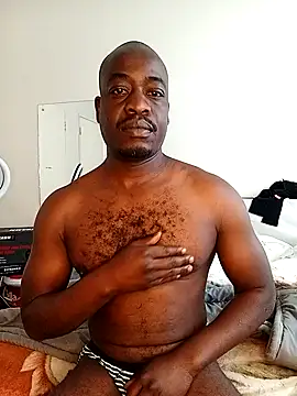 Snapshot of WaiterZim chatting on 09.19.25 WaiterZim online show from 09.19.25