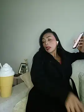 Snapshot of DiosaFortuna chatting on 06.19.26 DiosaFortuna online show from 06.19.26