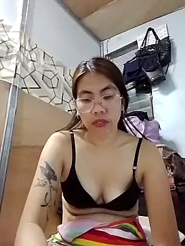 Snapshot of Deliciousgirl14 chatting on 10.10.25 Deliciousgirl14 online show from 10.10.25