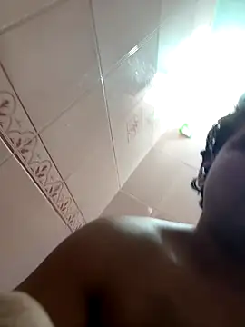 Snapshot of Kira_1413 chatting on 10.18.25 Kira 1413 online show from 10.18.25