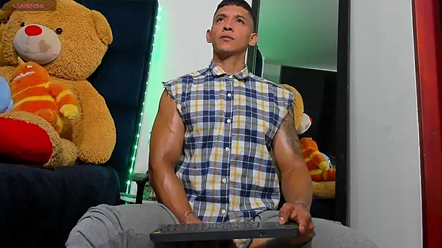 Evan Storn online show from 10.14.25