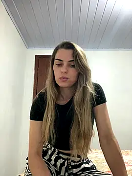 Snapshot of SweetGraciosa chatting on 10.01.25 SweetGraciosa online show from 10.01.25