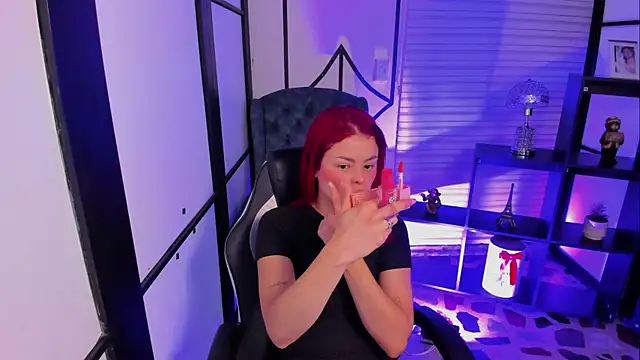 NahomiRichards  online show from 10.16.25