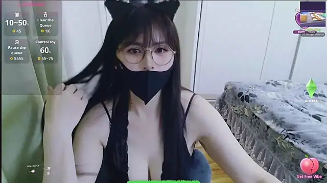 Winnie-01 online show from 03.31.26