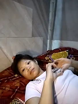 Snapshot of LinhNa999 chatting on 09.13.25 LinhNa999 online show from 09.13.25