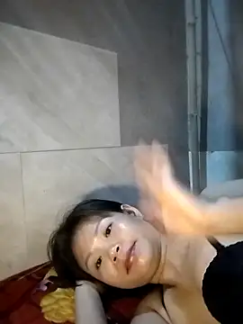 Snapshot of LinhNa999 chatting on 09.25.25 LinhNa999 online show from 09.25.25