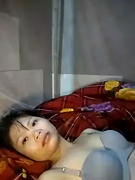 Snapshot of LinhNa999 chatting on 09.27.25 LinhNa999 online show from 09.27.25