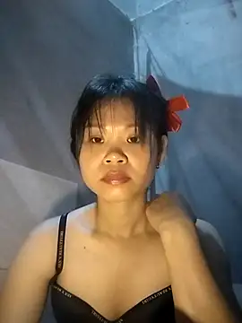 Snapshot of LinhNa999 chatting on 10.08.25 LinhNa999 online show from 10.08.25