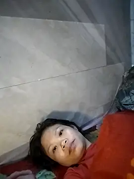 LinhNa999 online show from 02.04.26