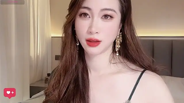 wuyueaini online show from 12.15.25