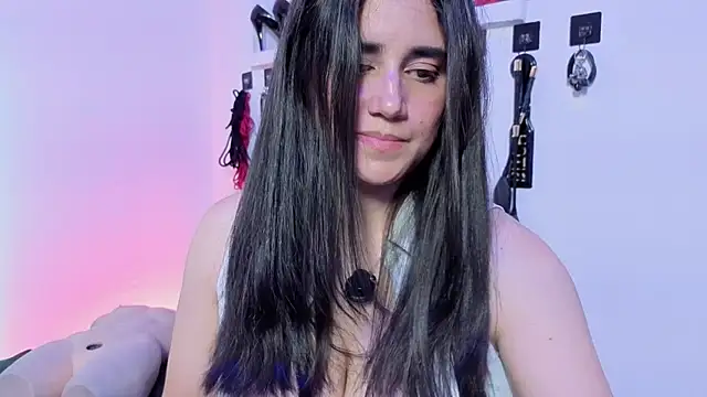 elowen halley1 online show from 02.13.26