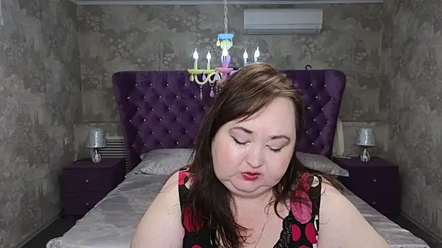 Eloisa Eliot online show from 09.20.25