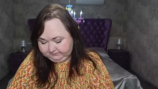 Eloisa Eliot online show from 10.20.25