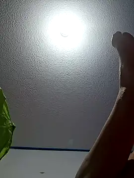 vaneza1999 online show from 10.10.25