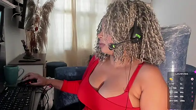 LiloTorontoo online show from 11.03.25