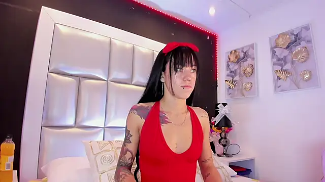 Snapshot of athziry_g chatting on 02.23.26 athziry g online show from 02.23.26