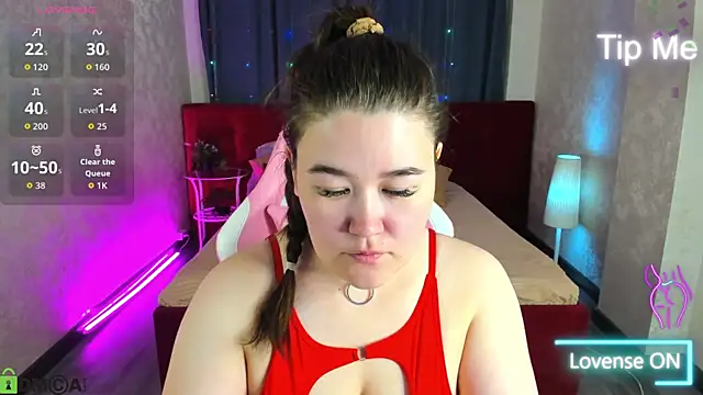 Snapshot of Tara_Torres chatting on 10.12.25 Tara Torres online show from 10.12.25