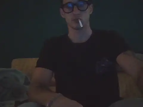 -xxxtoyboyxxx- online show from 12.14.25