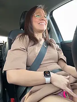 Mrs MrLove online show from 12.22.25