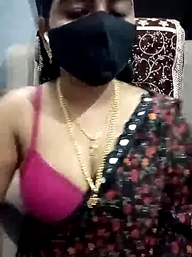 Snapshot of Tamil_Lotus chatting on 10.04.25 Tamil Lotus online show from 10.04.25