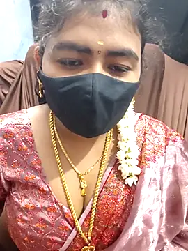 Snapshot of Tamil_Lotus chatting on 10.30.25 Tamil Lotus online show from 10.30.25