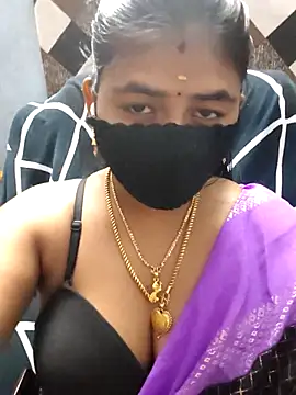 Snapshot of Tamil_Lotus chatting on 05.21.26 Tamil Lotus online show from 05.21.26