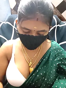 Snapshot of Tamil_Lotus chatting on 06.12.26 Tamil Lotus online show from 06.12.26