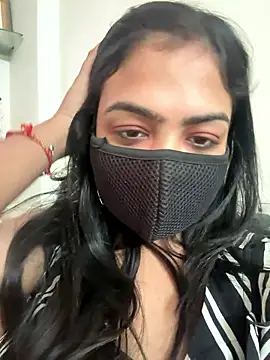 Snapshot of Theindian_Barbie chatting on 01.12.26 Theindian Barbie online show from 01.12.26