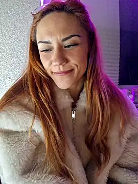 SlimBellaa online show from 11.15.25