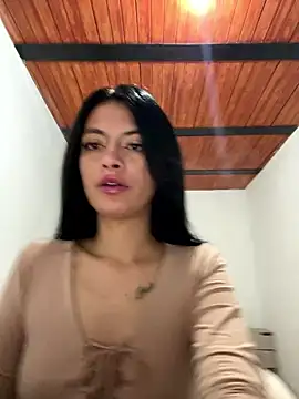 LiaCollings online show from 01.14.26