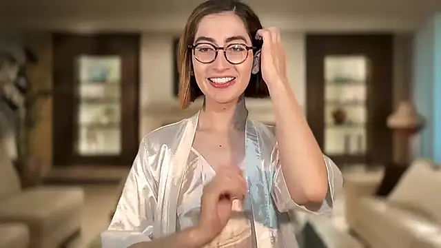 rousseblossom online show from 10.20.25