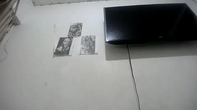 Foxy Lovex online show from 02.04.26