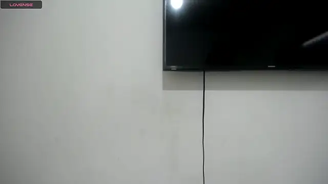 Foxy Lovex online show from 05.23.26