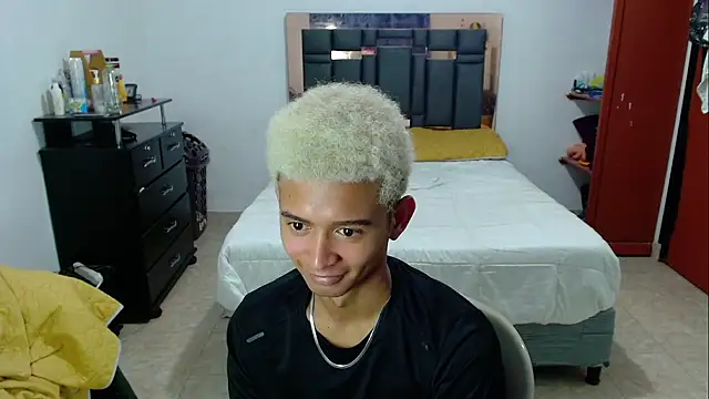 Snapshot of Raam_Star chatting on 02.12.26 Raam Star online show from 02.12.26