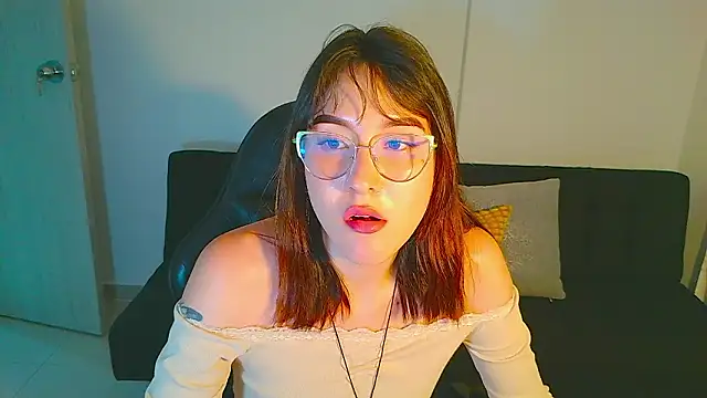 Yulienneg online show from 02.24.26