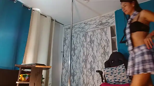 Snapshot of hanna_mooreee chatting on 09.16.25 hanna mooreee online show from 09.16.25