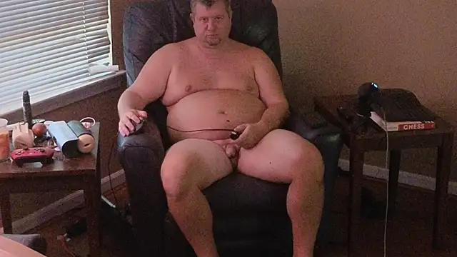 Single White Male online show from 09.29.25