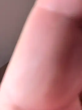 Single White Male online show from 11.29.25