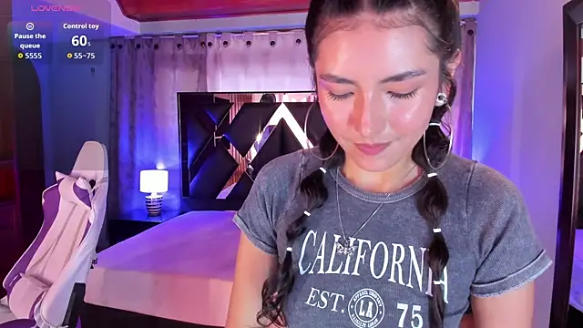 sweet-muse online show from 10.18.25